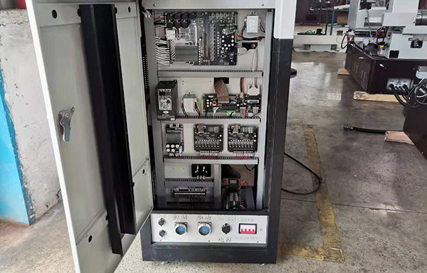 線切割機(jī)床如何接電